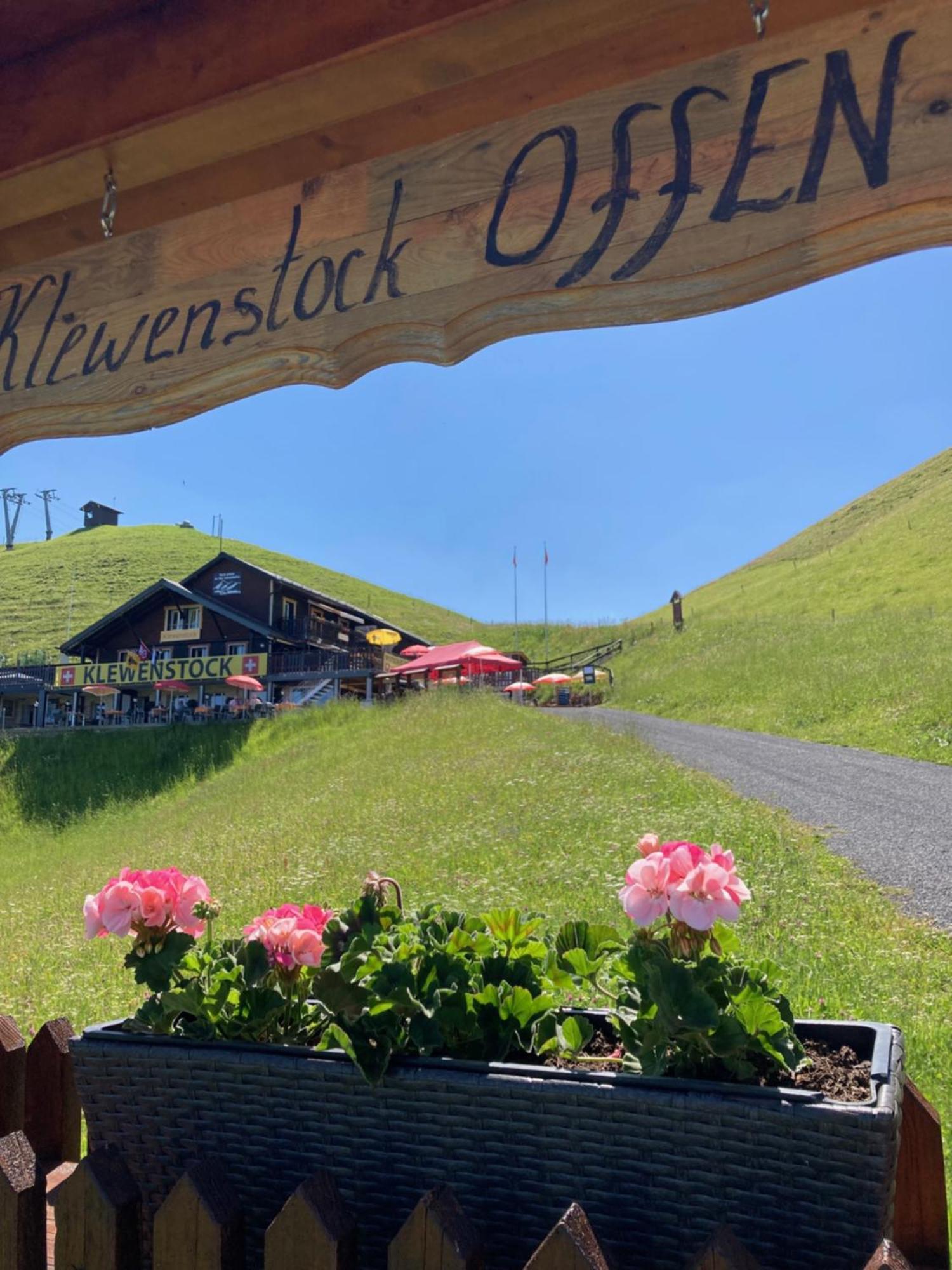 Klewenalp Ausflugs-Ski-Pistenhotel Klewenstock Бекенрид Екстериор снимка
