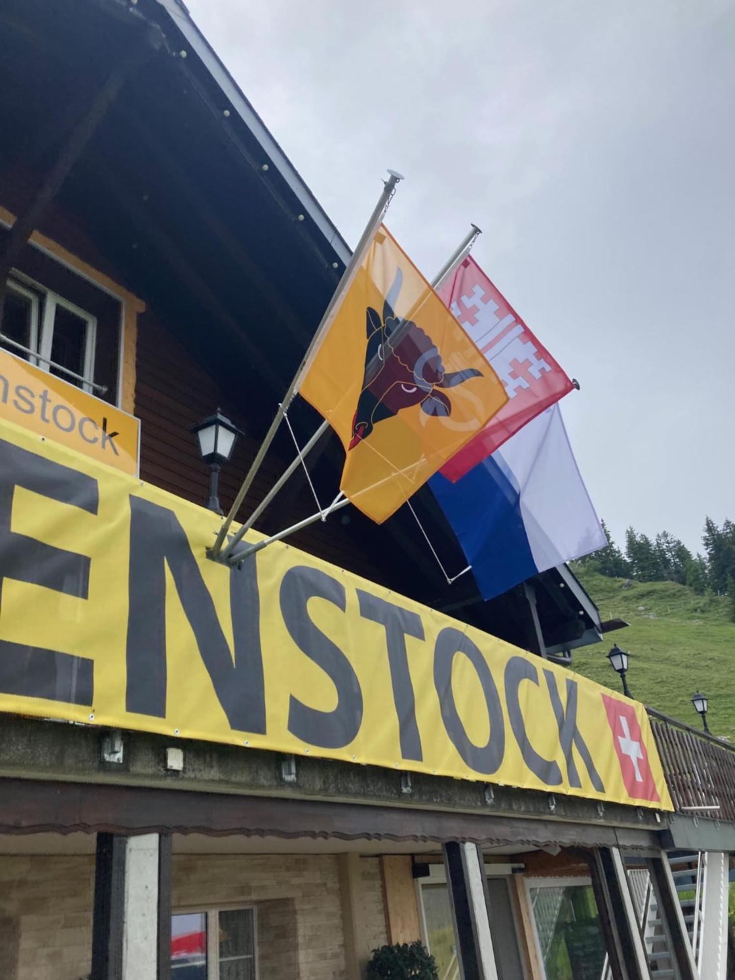 Klewenalp Ausflugs-Ski-Pistenhotel Klewenstock Бекенрид Екстериор снимка