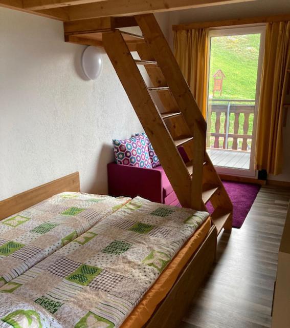 Klewenalp Ausflugs-Ski-Pistenhotel Klewenstock Бекенрид Екстериор снимка
