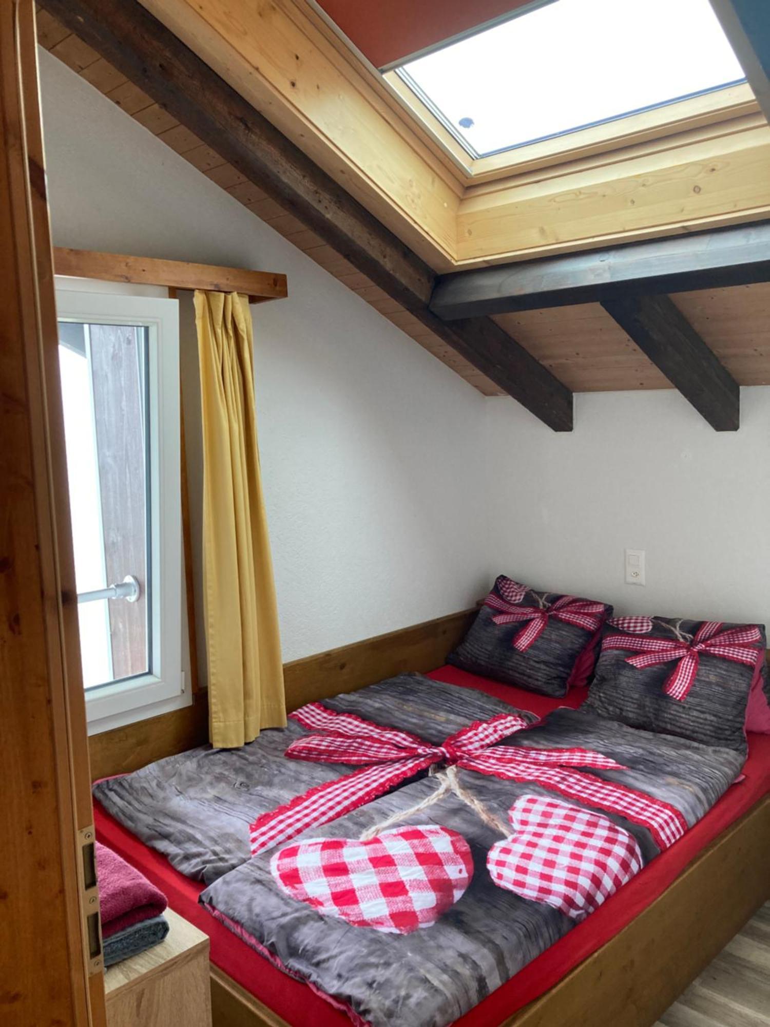 Klewenalp Ausflugs-Ski-Pistenhotel Klewenstock Бекенрид Екстериор снимка